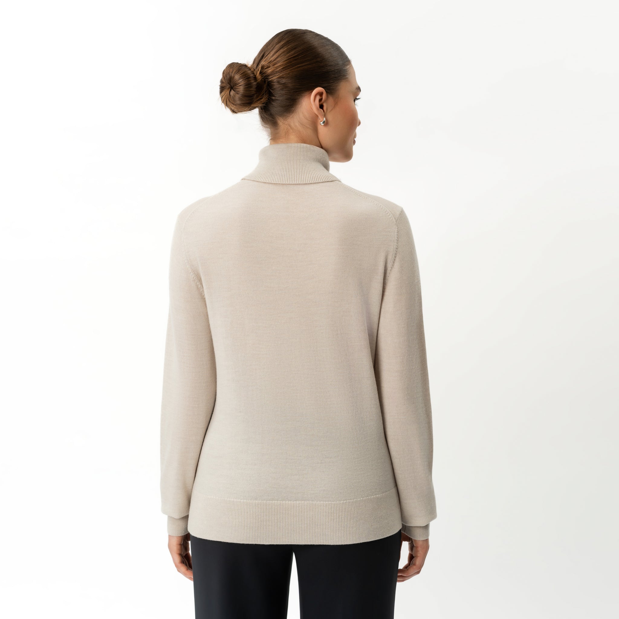 Merino Wool Relaxed Turtleneck - Ninepine