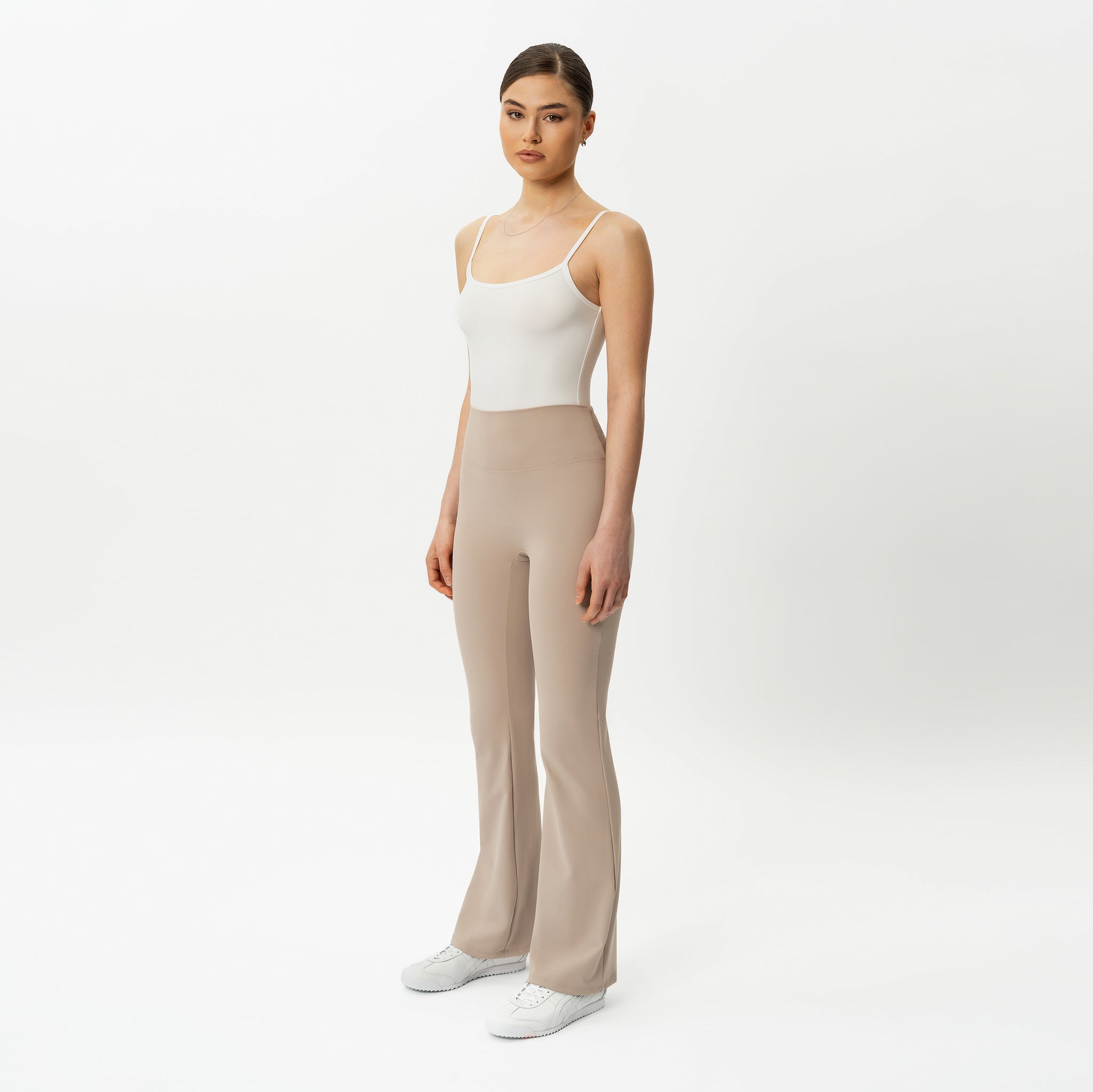 Asana Flared Legging - Ninepine
