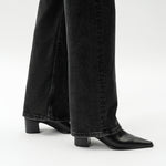 Relaxed ComfortDenim™ Jeans - Ninepine